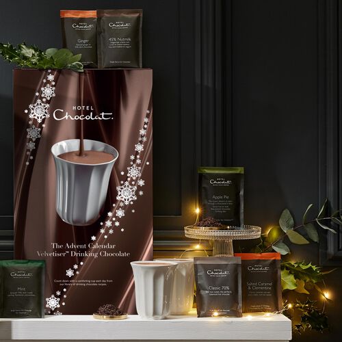 https://www.hotelchocolat.com/dw/image/v2/AAZP_PRD/on/demandware.static/-/Sites-hotelchocolat-master-catalog/default/dw9110c09f/images/300819-3.jpg?sw=500&sh=500&sm=fit